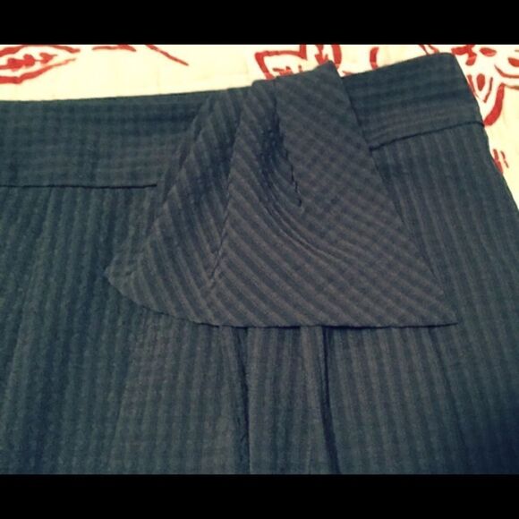 GAP Wrap-Around Skirt w/ Sash 14 - Picture 3 of 5